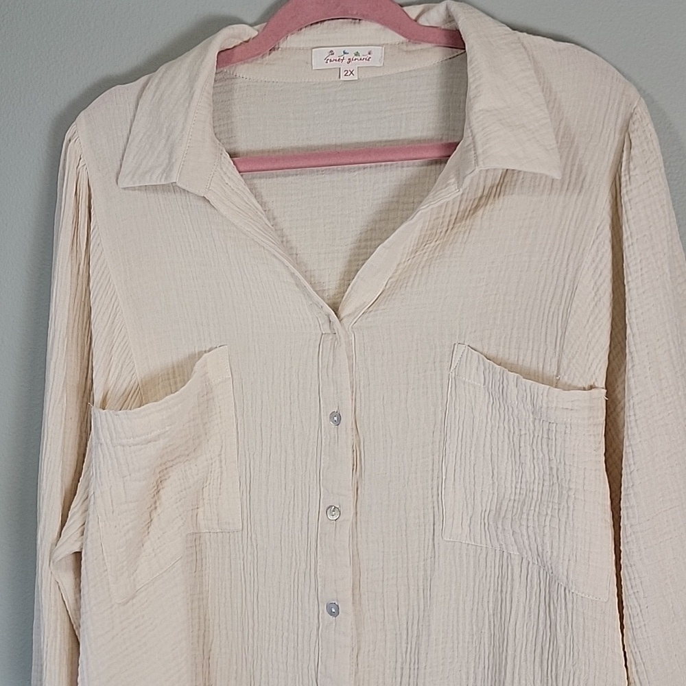 Lightweight flowy puff sleeve button front shirt-Sweet Genesis - Picture 3 of 10